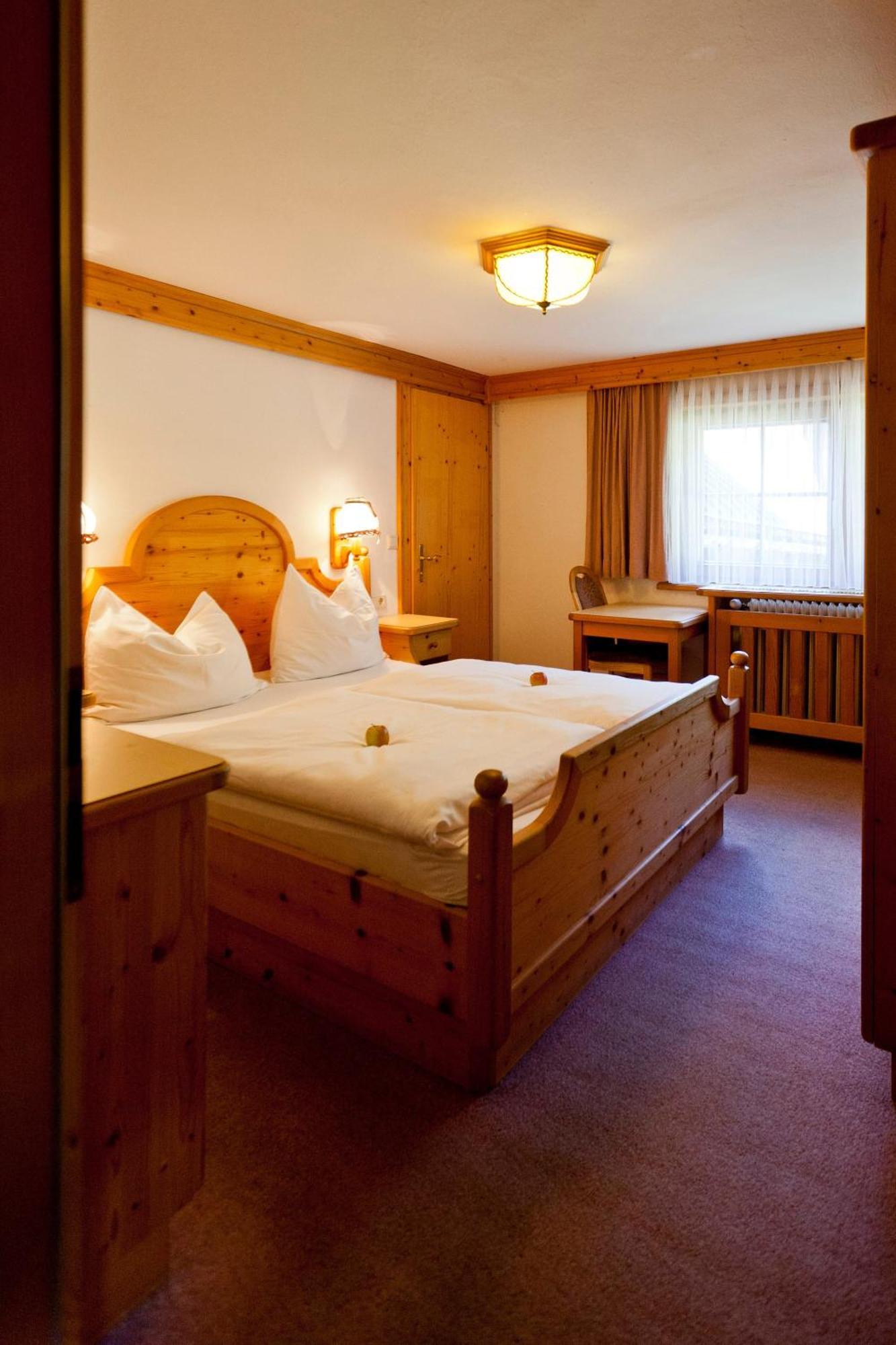 Bio-Bauernhof Grundlehnerhof Guest House Ramsau am Dachstein Exterior photo